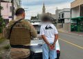 Polícia militar de São João Batista cumpre mandado de prisão no centro