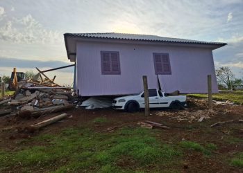 Defesa Civil confirma passagem de tornado no oeste catarinense