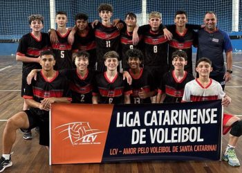 Equipe masculina sub-17 de voleibol da Fube é vice-campeã da Série Prata da Copa Furbo
