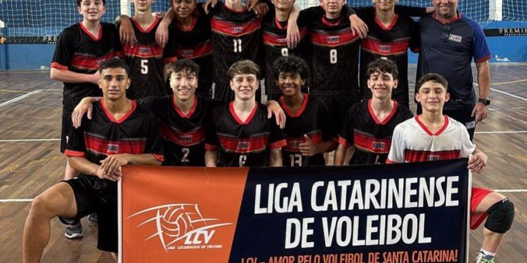 Equipe masculina sub-17 de voleibol da Fube é vice-campeã da Série Prata da Copa Furbo