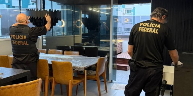 Polícia Federal e Polícia da Irlanda combatem tráfico internacional de pessoas e lavagem de dinheiro