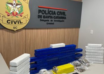 POLÍCIA CIVIL REALIZA OPERAÇÃO E PRENDE UMA MULHER E UM HOMEM POR TRÁFICO DE DROGAS