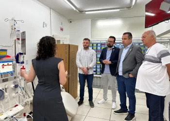 Executivo batistense realiza visita técnica à unidade Renal Vida de Brusque