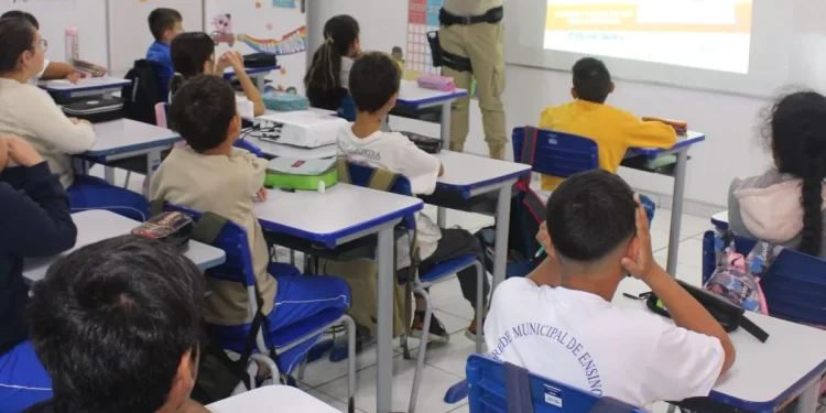 Estudantes de São João Batista participam da formatura do Proerd nesta sexta-feira, 24
