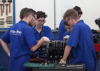 Santa Catarina é o segundo estado que mais contrata jovens aprendizes no Brasil