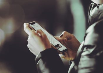 Secretaria de Segurança do RJ alerta para novo golpe que usa clonagem de voz para enganar vítimas