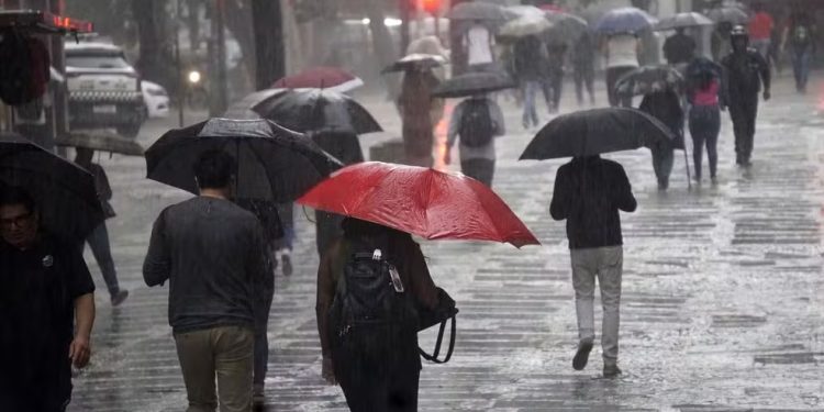 Santa Catarina vai enfrentar uma maratona de chuvas com riscos de alagamentos e deslizamentos
