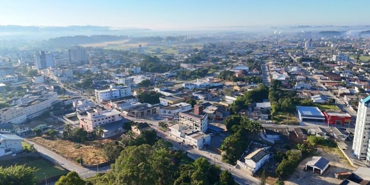 Morro da Fumaça abre 170 vagas na área da Educação