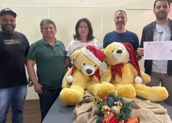 Secretaria de Educação de Canelinha define o tema do “Natal Luz 2025”