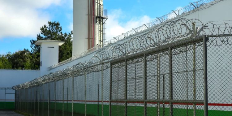 Governo do Estado retoma processo para construção de novos presídios