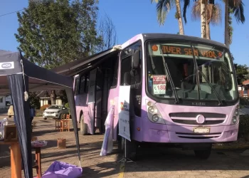 Ônibus Lilás promove ações de prevenção à violência contra a mulher em São João Batista
