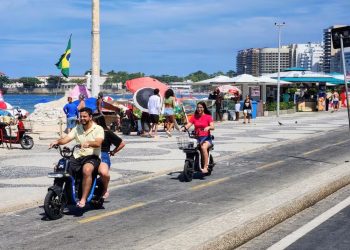 Novas regras para ciclomotores começam a valer em 2026 e mudam rotina dos condutores