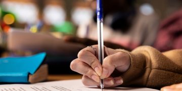 Histórico de violência doméstica pode impedir posse em concursos de Santa Catarina