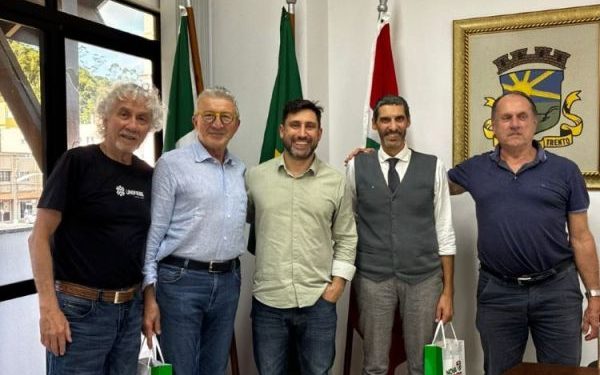 Nova Trento celebra reedição de livro e reforça laços culturais com a Itália