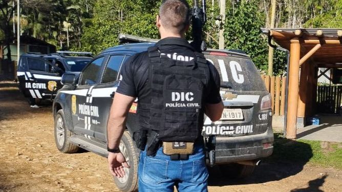 Polícia Civil deflagra megaoperação “Pecado Capital” e cumpre mandado em Nova Trento