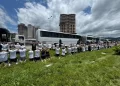Torcedores atacam ônibus rival e bloqueiam BR-101 em Santa Catarina