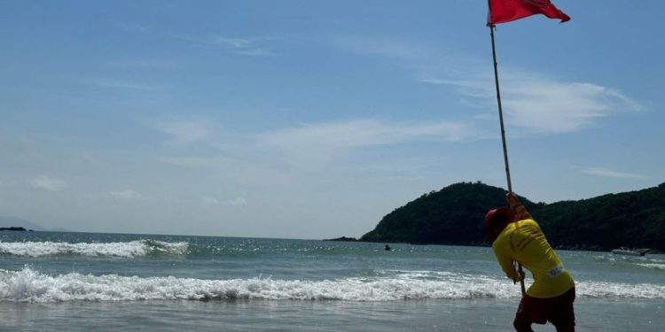 Correntes de retorno concentram a maioria dos afogamentos no litoral de Santa Catarina