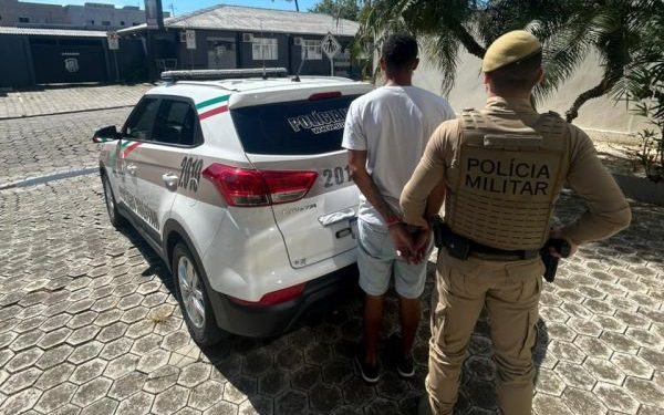Policia Militar de São João Batista prende homem foragido da Bahia