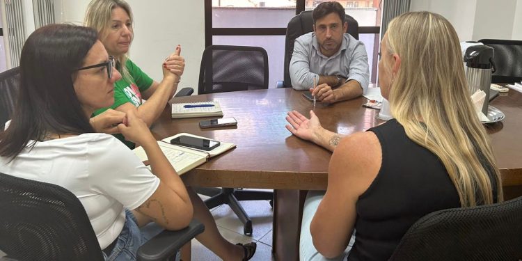 Secretaria de Educação de Nova Trento e AMA Litoral alinham novos projetos para ampliar atendimentos