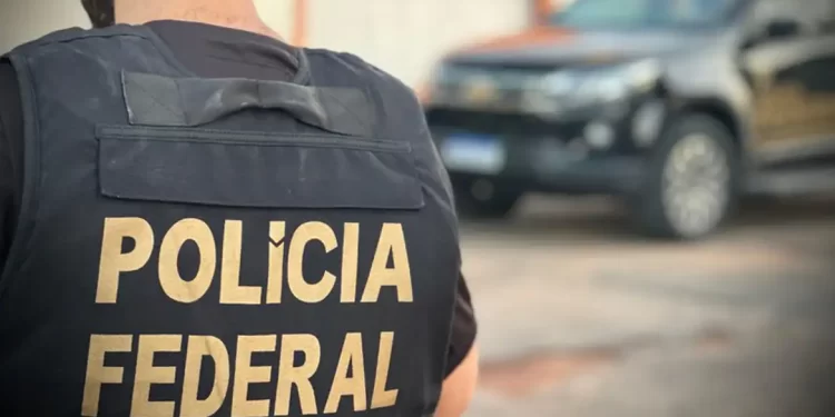 Polícia Federal expõe esquema nacional de falsificação e fraude digital