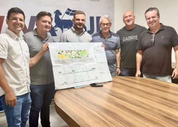 Projeto de revitalização da Praça Deputado Valério Gomes é pauta de reunião entre representantes do Executivo Batistense e do Grupo Portobello