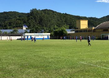 Campeonato Municipal de Futebol de Campo Série B em Nova Trento teve início neste domingo (22)