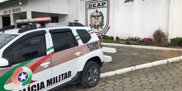 Policia Militar de São João Batista cumpre três mandados de prisão nesta terça feira