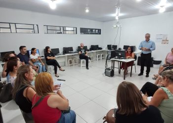 Comissão é formada para retomar o processo de construção do Plano de Cargos e Salários do Magistério Público Municipal de São João Batista