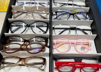 Secretaria Municipal de Saúde entrega 49 óculos e avança para zerar fila de espera em São João Batista