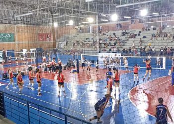 Quadra do Ginásio de Esportes Nilo Booz receberá nova pintura