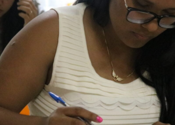 Secretaria de Educação de Canelinha abre processo seletivo para admissão temporária com vagas em Serviços Gerais, Merendeira e Instrutor de Música