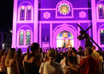 Devoção e Luz marcam a quarta-feira da Semana Santa em Nova Trento