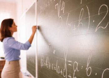 Prefeitura de São João Batista lança edital para contratação emergencial de profissionais para a rede municipal de ensino