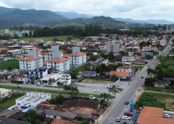 Prefeitura de Tijucas solicita melhorias no sinal de telefonia e internet à ANATEL