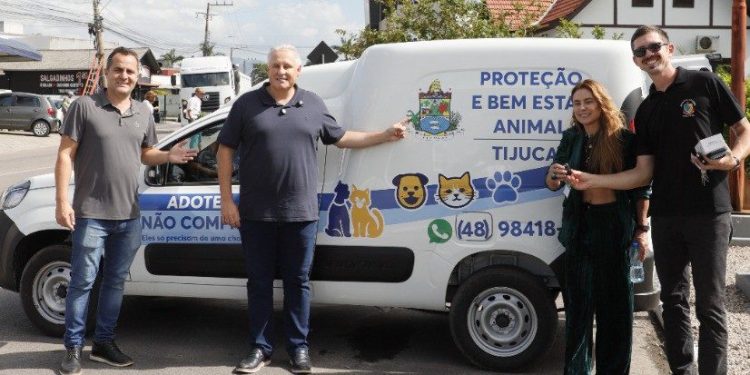 Novo veículo reforça atendimento de proteção animal em Tijucas