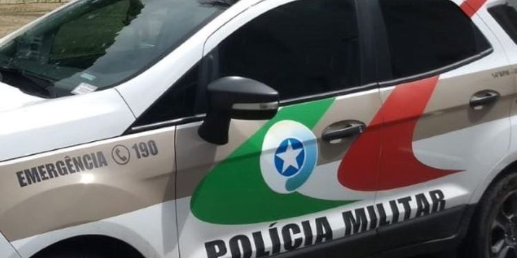 Policia Militar cumpre mandado de prisão em Canelinha