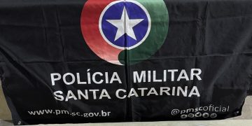 Polícia Militar de Santa Catarina atende ocorrência de tentativa de furto e tráfico de drogas em estabelecimento de Canelinha