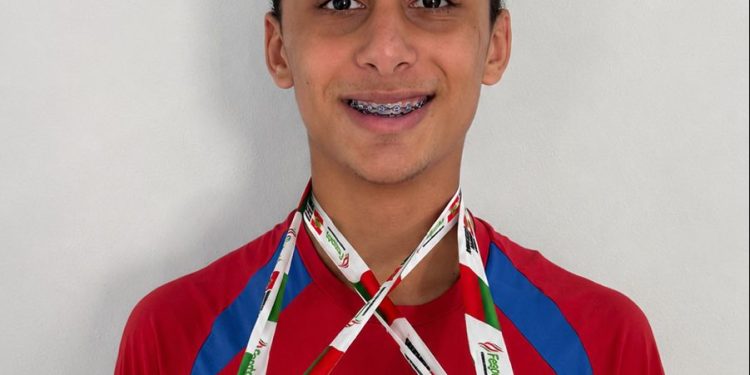 Estudante de São João Batista vence duas provas de atletismo na microrregional dos Jesc e garante vaga na seletiva regional