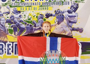 Manuella Camargo conquista o Vice-Campeonato no Brasileiro de Kickboxing