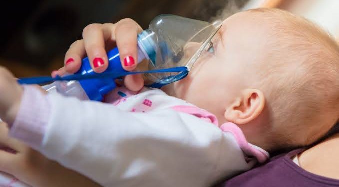 Santa Catarina acende alerta para aumento de casos de síndrome respiratória em crianças