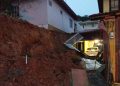 Chuva provoca queda de muro e de uma árvore em São João Batista
