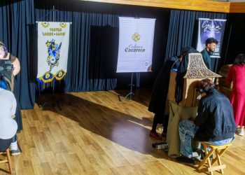 Secretaria de Cultura e Turismo de Nova Trento convida para apresentação gratuita do espetáculo “Motirõ” na Praça Del Comune