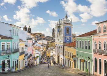 Lei torna Salvador capital simbólica do Brasil em 2 de Julho