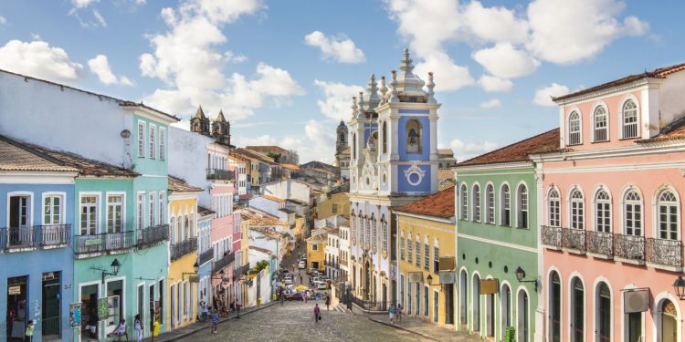 Lei torna Salvador capital simbólica do Brasil em 2 de Julho