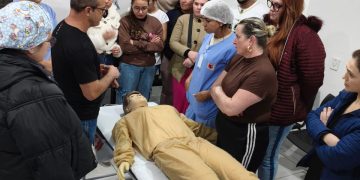 Profissionais do Hospital Municipal Monsenhor José Locks participam de atualização sobre atendimento em situações de urgência e emergência