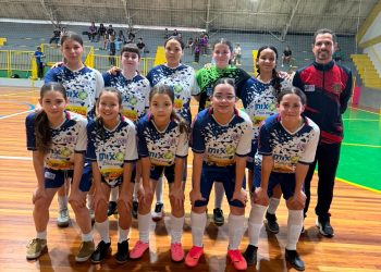 Futsal feminino da Fube tem primeiro desafio com amistoso em Botuverá