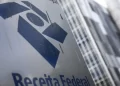 Receita paga nesta segunda último lote de restituição do IR 2026