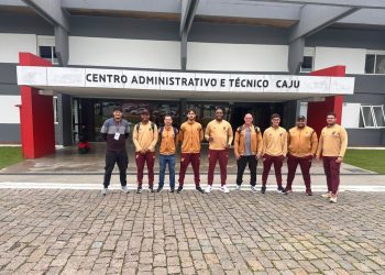 Professores da Escola de Futebol Furacão Fube participam de capacitação em Curitiba