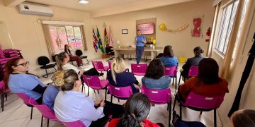 Hospital Municipal Monsenhor José Locks promove encontro com gestantes sobre cuidados materno-infantis