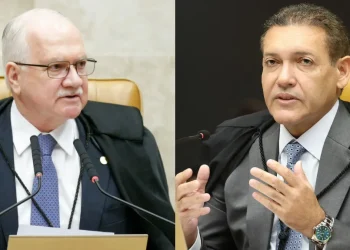 Nunes Marques leva hoje ao TSE fake news sobre Nossa Senhora após conversa com Fachin